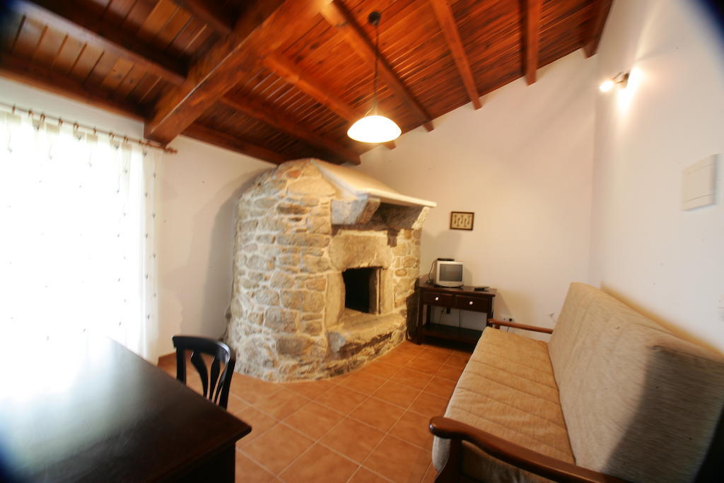 Casa Da Botica A Estrada Hostel Os Casares Szoba fotó
